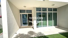 3 Bedrooms Townhouse | Vardon | Private Garden