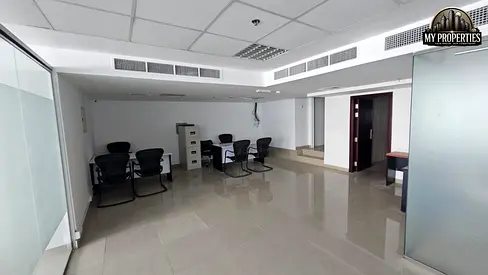 SPACIOUS OFFICE READY FOR RENT IN A PRIME LOCATION.