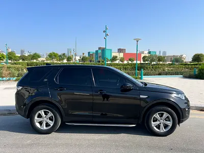 Land Rover Discovery Sport 2017 GCC Full Service History Accident Free
