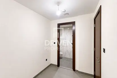 Breathtaking Views | High Floor | Vacant
