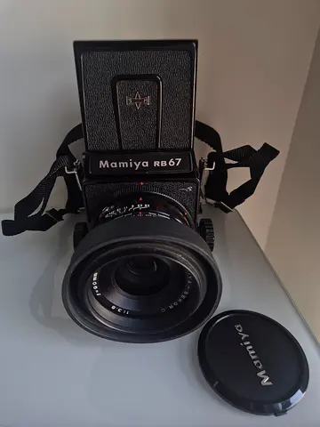 Mamiya RB 67 Medium format camera Sekor 90mm f/3.8 lens