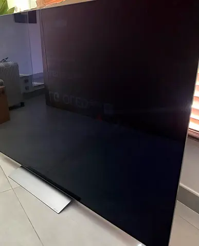 LG 65 OLED cracked TV