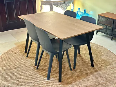 Modern 4-Seater Dining Table with 4 Chairs - Light Wood Top, Black Legs