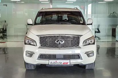 2015 Infiniti QX80 照片 2