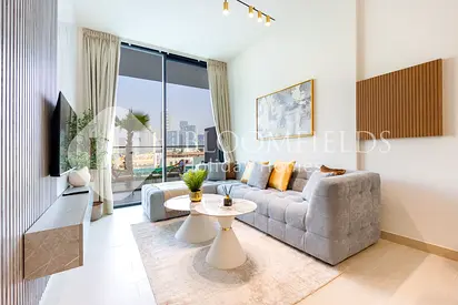 Modern 1BR l Pool View | JVC