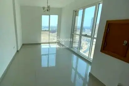 Unfurnished | 4 Cheques | Vacant