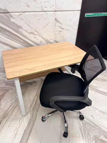 Wooden Office Desk with Ergonomic Mesh Chair - Light Oak