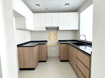 Book Now! 2Bhk Flat Available For Family With All Amenities