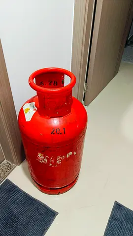 Large 20 kg Red LPG Gas Cylinder with partial Gas
