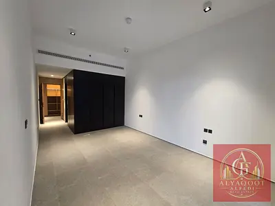 شقة من 3 غرف نوم | تصميم كبير | إطلالات على وسط المدينة والحديقة | SH Living 1 JVC