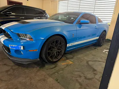 2010 FORD MUSTANG 照片 2