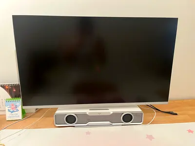 32-inch 4K IPS Monitor with Ergonomic Stand & Type-C (Like New)