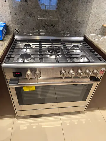 Bosch series 8 Top Gas/Electric Oven 90cm
