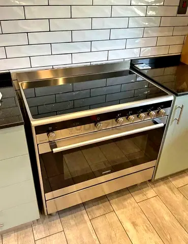 Siemens iQ500 Freestanding Electric Cooker 90x60cm