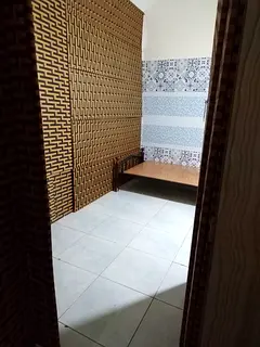 SPACIOUS PARTITION WITH OWN DOOR