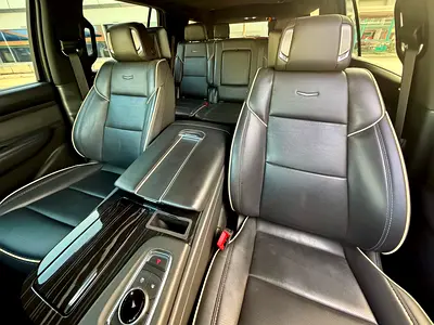 2022 Cadillac ESCALADE — фото 4