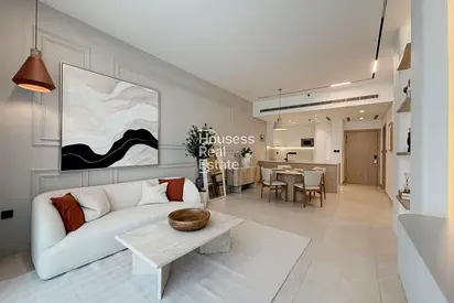 Upgraded Design | Vacant | Furnished