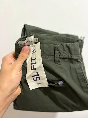 Sacoor Blue SL Fit slim men's chinos size 42 — olive green