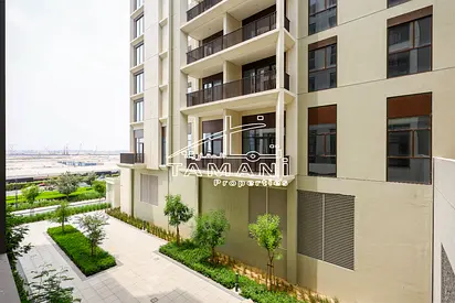 Brand new Creek Beach 1BR spacious Apartment
