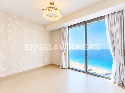 Vacant | Sea Views | Unfurnished