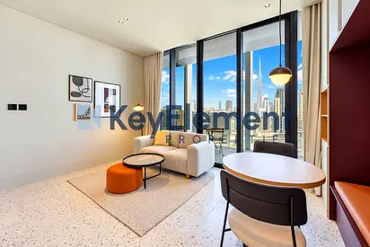 Skyline Views | Furnished | Bright Studio