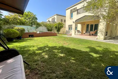 Park Facing | Large Plot | Vacant Soon