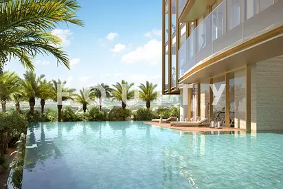 4 Beds Penthouse | Skyline View | Beachfront
