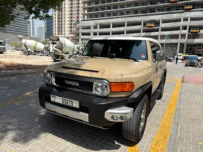 Toyota FJ Cruiser Base 2012 GCC Specs