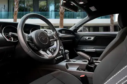 2022 FORD MUSTANG photo 9