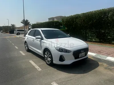 2018 HYUNDAI ELANTRA GT - MINT CONDITION- AMAZING FUEL ECONOMY