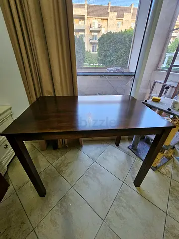 Dinning table