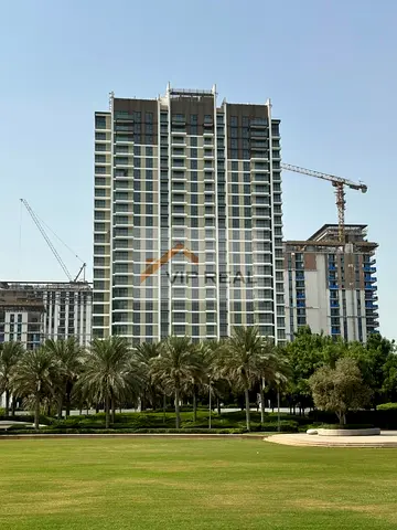 Park view 04 layout/ Middle floor/ Handover April 2027