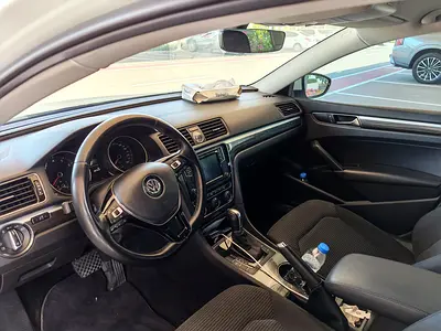 2017 Volkswagen PASSAT — фото 5