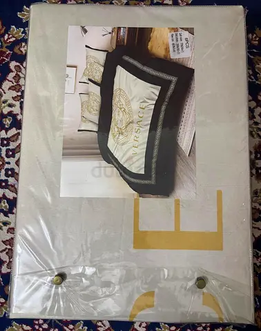 Versace-style bedding set (new, sealed) - queen/king size