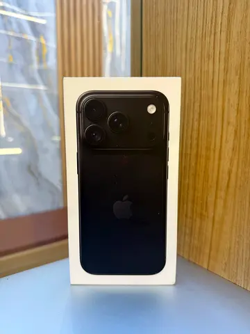 NEW IPHONE 18 PRO 256GB 1 PHYSICAL SIM AND ESIM