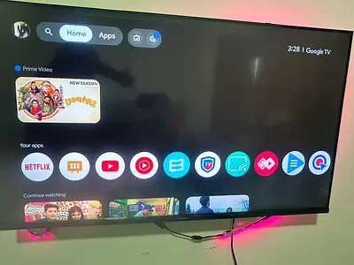 42-inch LED Smart TV Sky worth (Google TV) - Good Working Condition