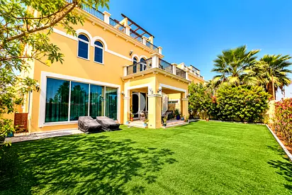 Furnished | Easy Access | Private Garden
