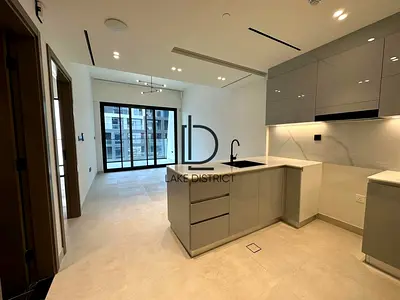 Best Value | Spacious | Burj Khalifa & Canal View