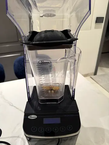 Used Sana by Omega Blender/Juicer - Good Condition