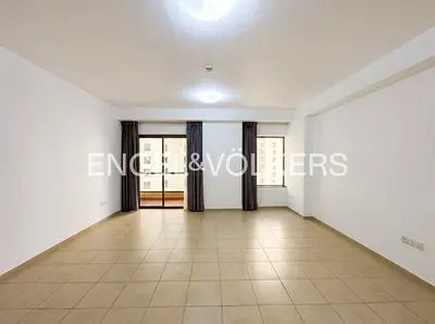 Huge Layout | Partial Sea View | 2 Balconies