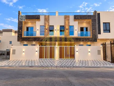 Two floors plus a roof – prime location – luxury finishing.