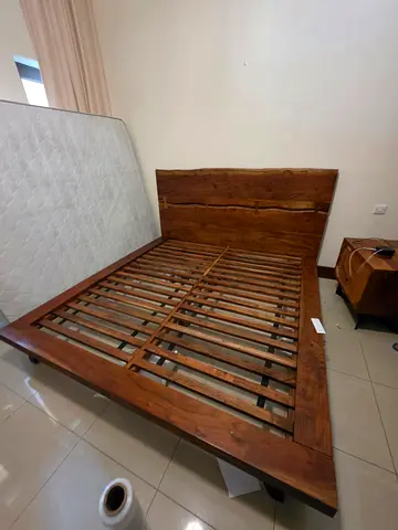 Selling high quality marina home bed with side table and drawers table