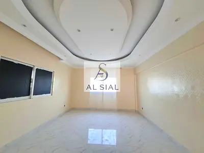 Hot offer Spacious!4 Bedroom hall majlis maidroom inside parking inside ac central gass al khaldiya