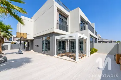 Brand New | Golf and Lake View | Single Row