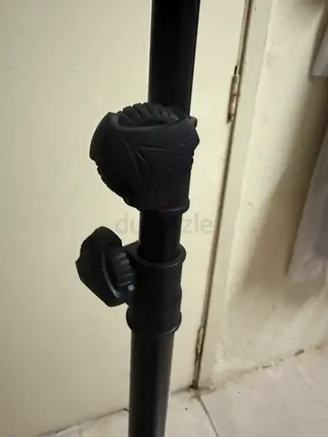 Led tripod light stand good condition