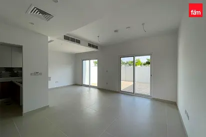 Single Row | Upgraded | Fully Furnished