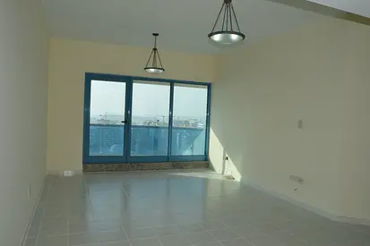 Fabulous 3 BHK Apt In Sheikh Zayed Road
