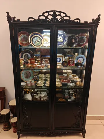 Antique Display Cabinet / China Cabinet - Dark solid Wood, Glass Doors