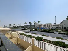 Single Row | Ready to move in | Close to Central Hub