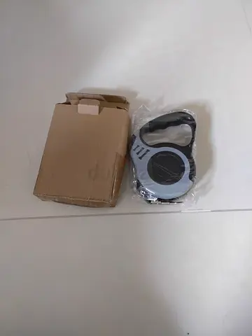 Retractable Leash. Brand New. Still in Original Packaging.